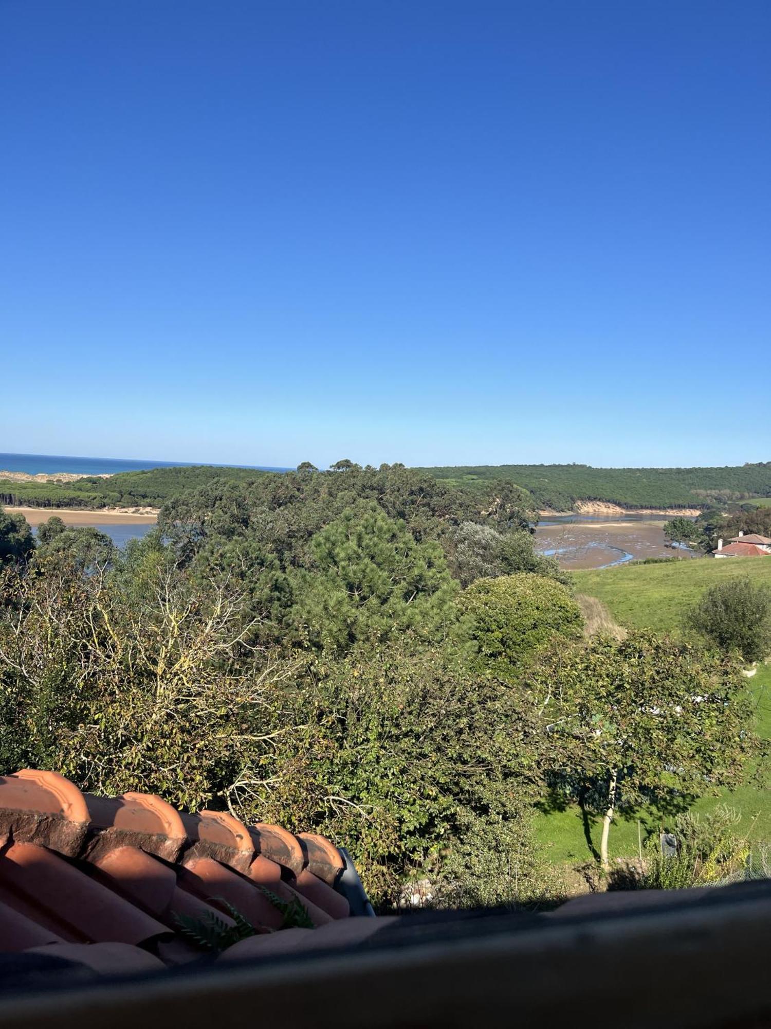 Duplex Con Vistas A La Ria De Mogro By Alterhome エクステリア 写真
